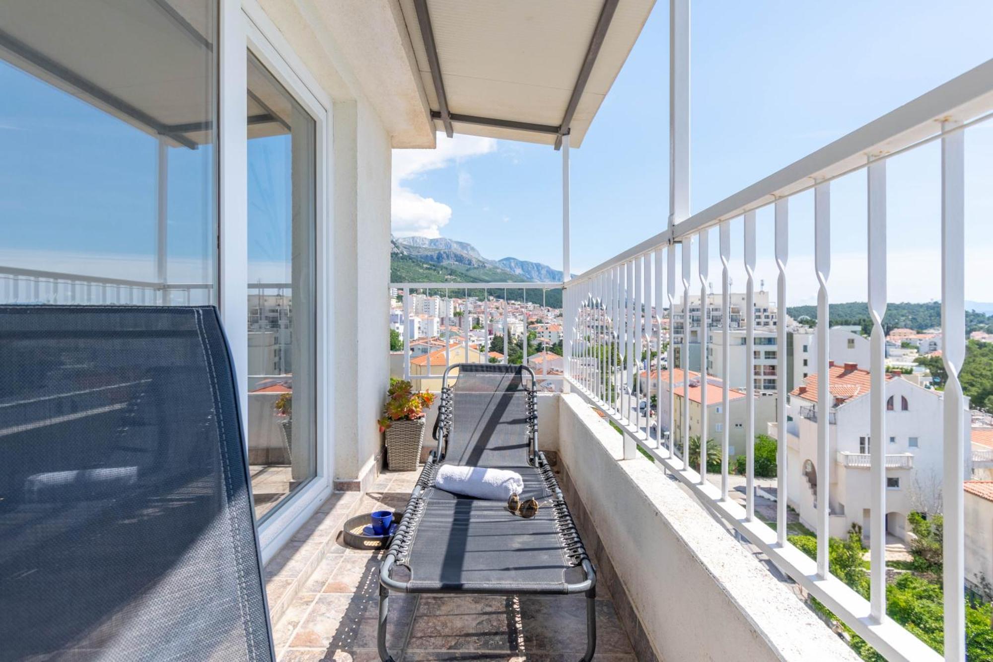 Apartment 30 M From Beach,Makarska,Marija Exterior photo